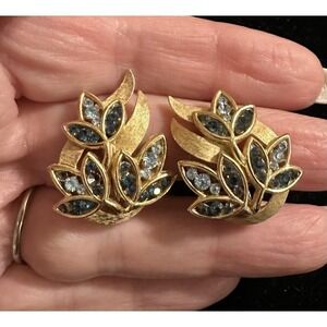Vintage Trifari clip on Earrings Gold Tone Leaves W/ Blue Rhinestones